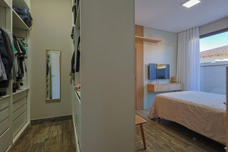Casa de condomínio para alugar com 250m², 4 quartos e 6 vagas
