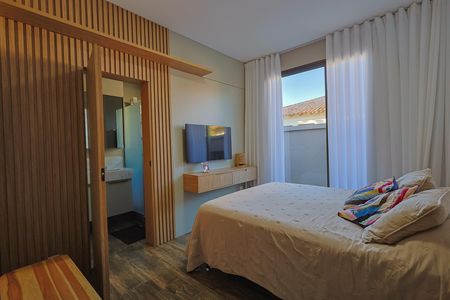 Casa de condomínio para alugar com 250m², 4 quartos e 6 vagas