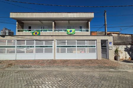 Casa de condomínio para alugar com 74m², 2 quartos e 1 vaga Casa de condomínio para alugar com 74m², 2 quartos e 1 vagaFachada