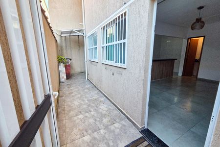 Quintal de casa de condomínio para alugar com 2 quartos, 74m² em Canto do Forte, Praia Grande