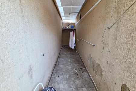 Casa de condomínio para alugar com 74m², 2 quartos e 1 vaga Casa de condomínio para alugar com 74m², 2 quartos e 1 vagaQuintal