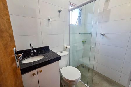 Casa de condomínio para alugar com 74m², 2 quartos e 1 vaga Casa de condomínio para alugar com 74m², 2 quartos e 1 vagaBanheiro