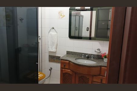 Apartamento à venda com 53m², 1 quarto e sem vaga Apartamento à venda com 53m², 1 quarto e sem vagaBanheiro social