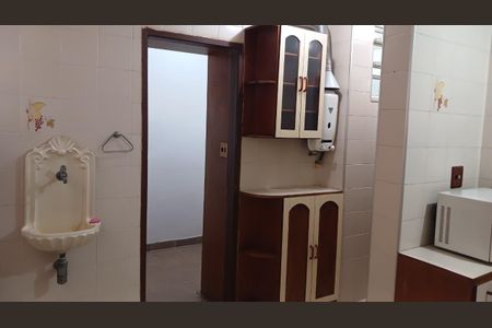 Apartamento à venda com 53m², 1 quarto e sem vaga Apartamento à venda com 53m², 1 quarto e sem vagaBanheiro social