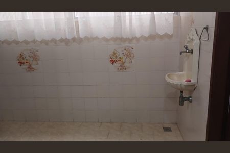 Banheiro social de apartamento para alugar com 2 quartos, 53m² em Centro, Rio de Janeiro