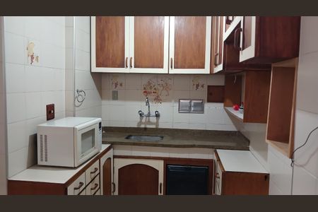 Cozinha de apartamento para alugar com 2 quartos, 53m² em Centro, Rio de Janeiro