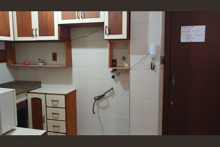 Cozinha de apartamento para alugar com 2 quartos, 53m² em Centro, Rio de Janeiro