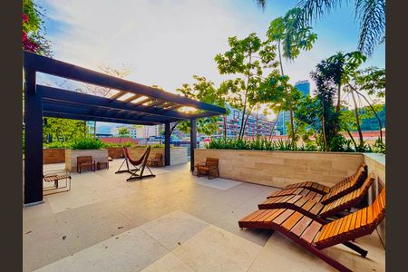 Apartamento para alugar com 77m², 2 quartos e 1 vaga