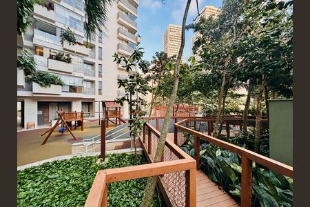 Apartamento para alugar com 77m², 2 quartos e 1 vaga