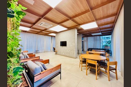 Apartamento para alugar com 77m², 2 quartos e 1 vaga