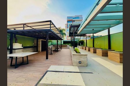 Apartamento para alugar com 77m², 2 quartos e 1 vaga