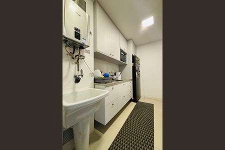 Apartamento para alugar com 77m², 2 quartos e 1 vaga