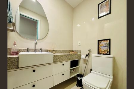 Apartamento para alugar com 77m², 2 quartos e 1 vaga