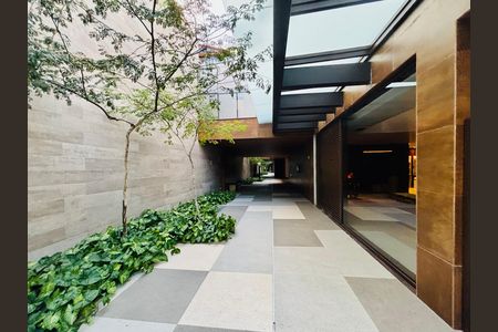 Apartamento para alugar com 77m², 2 quartos e 1 vaga