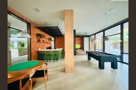 Apartamento para alugar com 77m², 2 quartos e 1 vaga