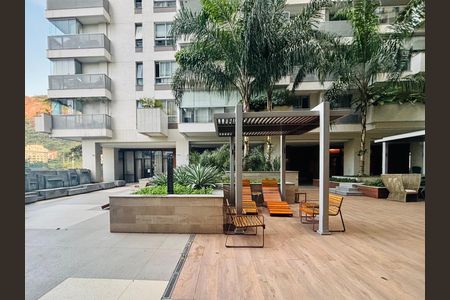 Apartamento para alugar com 77m², 2 quartos e 1 vaga