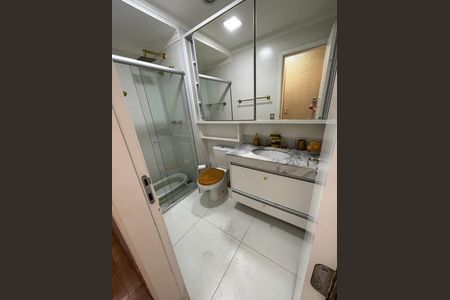 Banheiro de apartamento para alugar com 3 quartos, 94m² em Centro, São Bernardo do Campo