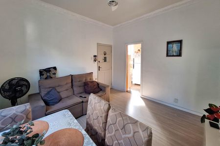 Apartamento à venda com 77m², 2 quartos e sem vaga Apartamento à venda com 77m², 2 quartos e sem vagaSala