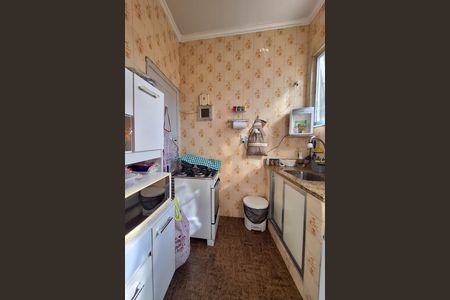 Apartamento à venda com 77m², 2 quartos e sem vaga Apartamento à venda com 77m², 2 quartos e sem vagaCozinha
