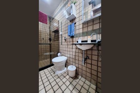 Apartamento à venda com 77m², 2 quartos e sem vaga Apartamento à venda com 77m², 2 quartos e sem vagaBanheiro Social