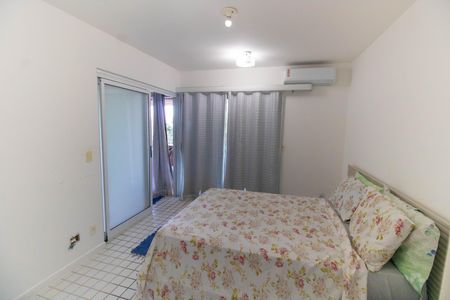 Apartamento à venda com 70m², 2 quartos e 3 vagasSuíte 1