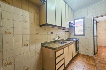 Apartamento para alugar com 3 quartos, 98m² em Vila Julia, Guarujá