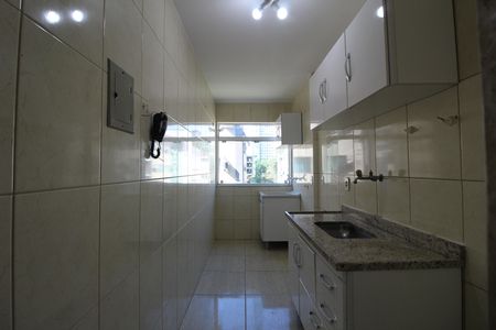 Apartamento à venda com 52m², 2 quartos e 1 vagaCozinha