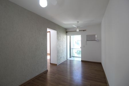 Sala de apartamento à venda com 2 quartos, 52m² em Jacarepaguá, Rio de Janeiro