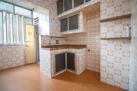 Cozinha de apartamento para alugar com 3 quartos, 68m² em Imperial de São Cristóvão, Rio de Janeiro