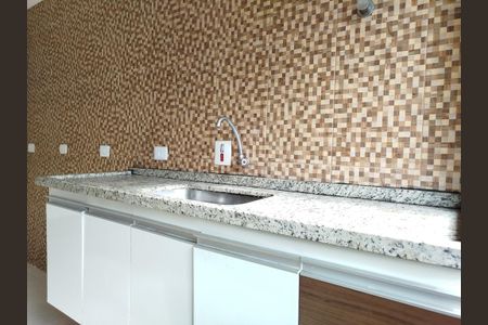 Apartamento para alugar com 70m², 2 quartos e 1 vagaCozinha e Área de Serviço