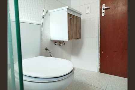 Apartamento para alugar com 70m², 2 quartos e 1 vagaBanheiro