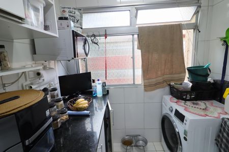 Apartamento para alugar com 47m², 2 quartos e 1 vagaCozinha e Área de Serviço