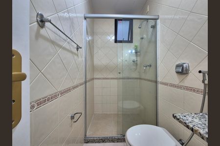 Apartamento para alugar com 123m², 3 quartos e 2 vagas Apartamento para alugar com 123m², 3 quartos e 2 vagasBanheiro social