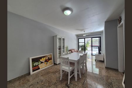 Apartamento para alugar com 123m², 3 quartos e 2 vagas Apartamento para alugar com 123m², 3 quartos e 2 vagasSala