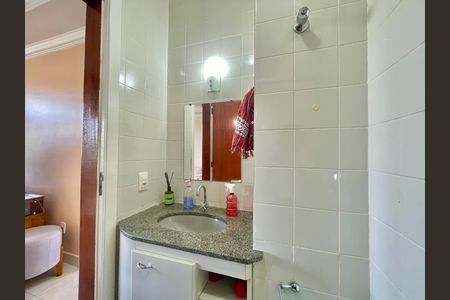 Apartamento à venda com 75m², 2 quartos e 1 vaga
