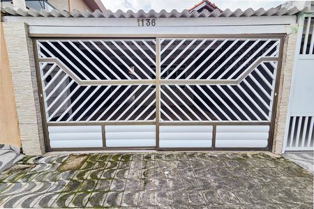Fachada de casa para alugar com 2 quartos, 80m² em Vila Assuncao, Praia Grande