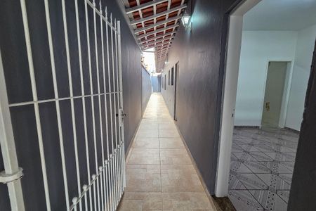 Quintal de casa para alugar com 2 quartos, 80m² em Vila Assuncao, Praia Grande