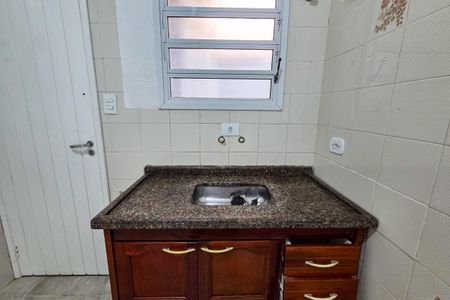 Casa para alugar com 80m², 2 quartos e 2 vagasCozinha