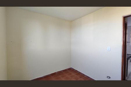 Quarto 2 de apartamento para alugar com 2 quartos, 45m² em Parque Dourado, Ferraz de Vasconcelos