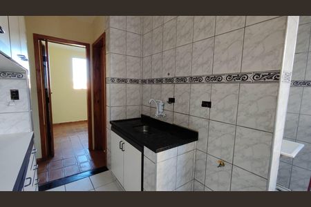 Cozinha e Área de Serviço de apartamento para alugar com 2 quartos, 45m² em Parque Dourado, Ferraz de Vasconcelos