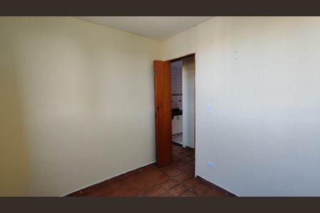 Quarto 1 de apartamento para alugar com 2 quartos, 45m² em Parque Dourado, Ferraz de Vasconcelos