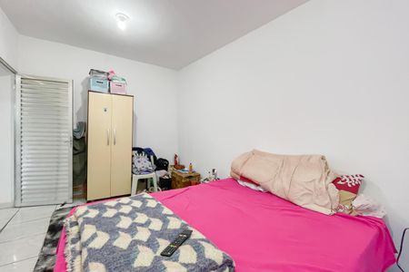 Quarto de casa para alugar com 1 quarto, 30m² em Km 18, Osasco