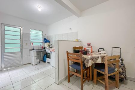 Casa para alugar com 1 quarto, 30m² em Km 18, Osasco