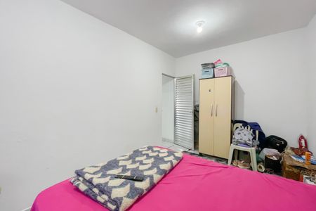 Quarto de casa para alugar com 1 quarto, 30m² em Km 18, Osasco