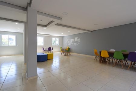 Apartamento à venda com 35m², 2 quartos e 1 vaga Apartamento à venda com 35m², 2 quartos e 1 vagaÁrea comum - Salão de festas infantil