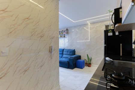 Apartamento à venda com 35m², 2 quartos e 1 vaga Apartamento à venda com 35m², 2 quartos e 1 vagaCozinha e área de serviço