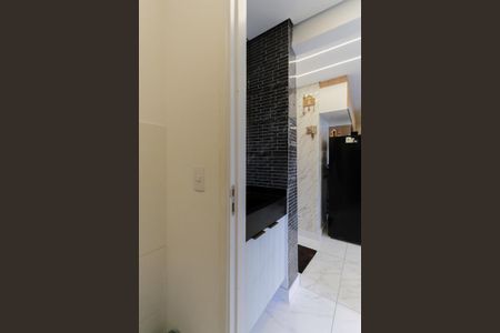 Apartamento à venda com 35m², 2 quartos e 1 vaga Apartamento à venda com 35m², 2 quartos e 1 vagaBanheiro
