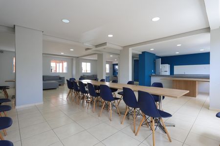 Apartamento à venda com 35m², 2 quartos e 1 vaga Apartamento à venda com 35m², 2 quartos e 1 vagaÁrea comum - Salão de festas adulto