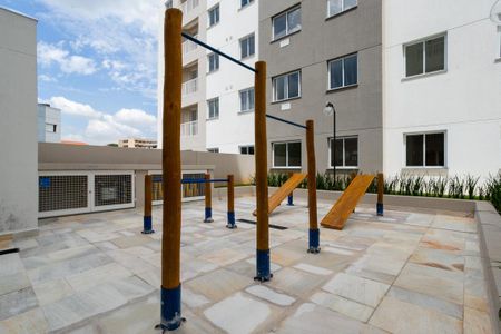 Apartamento à venda com 35m², 2 quartos e 1 vaga Apartamento à venda com 35m², 2 quartos e 1 vagaÁrea comum - Academia ao ar livre