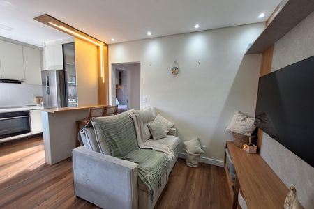 Apartamento à venda com 86m², 2 quartos e 1 vaga Apartamento à venda com 86m², 2 quartos e 1 vagaSala